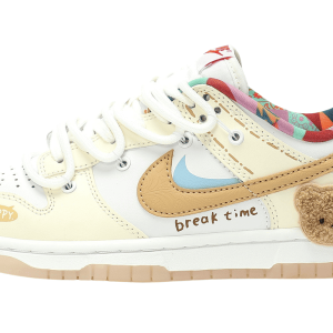 Nike SB Dunk Low Cake Bear